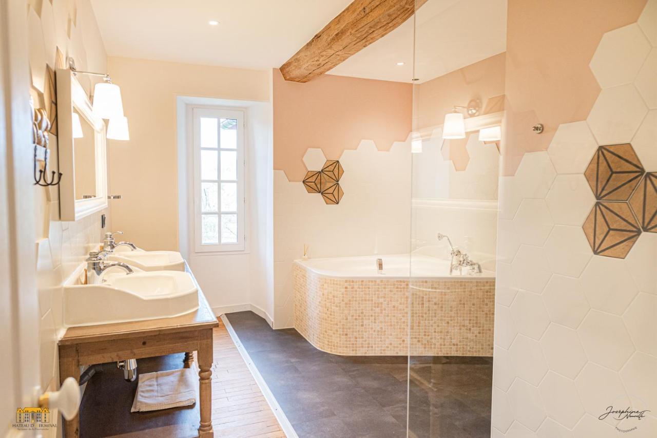 Château d'Hermival Extérieur photo